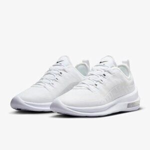 Nike Air Max Axis Women’s